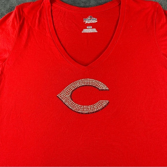 Majestic MLB Cincinnati Reds V-Neck Women's Tee with Embellished C Logo EUC med - Picture 2 of 8